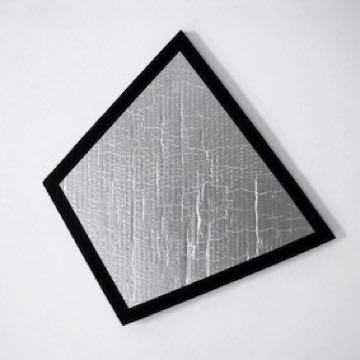 4_2006_SilverDiamond 4_Corrugated cardboard_aluminium foil_adhesive tape_50x50x2cm_180